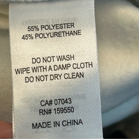 HOUSE of Harlow 1960 blue faux leather Bermuda shorts Sz M NWOT - Picture 6 of 11